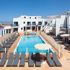 apartamentos-el-cotillo.in-canary-islands.com/