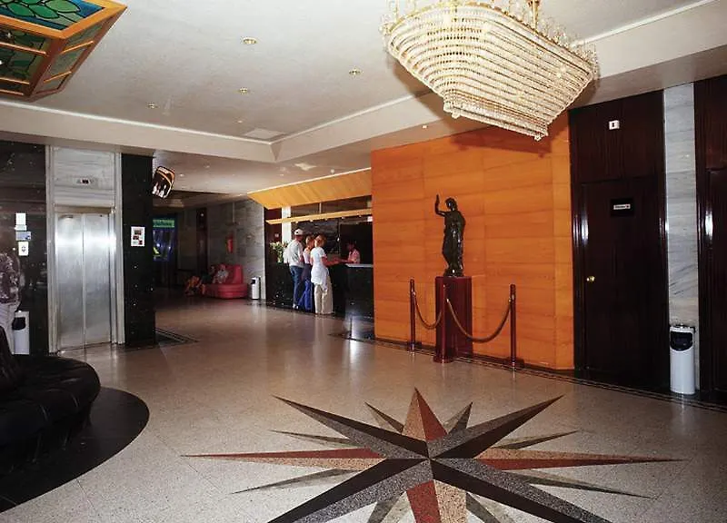 Hotel California Garden Salou