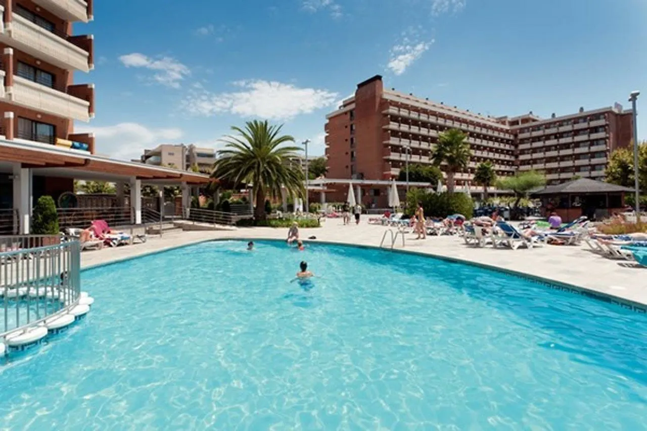 Hotel California Garden Salou
