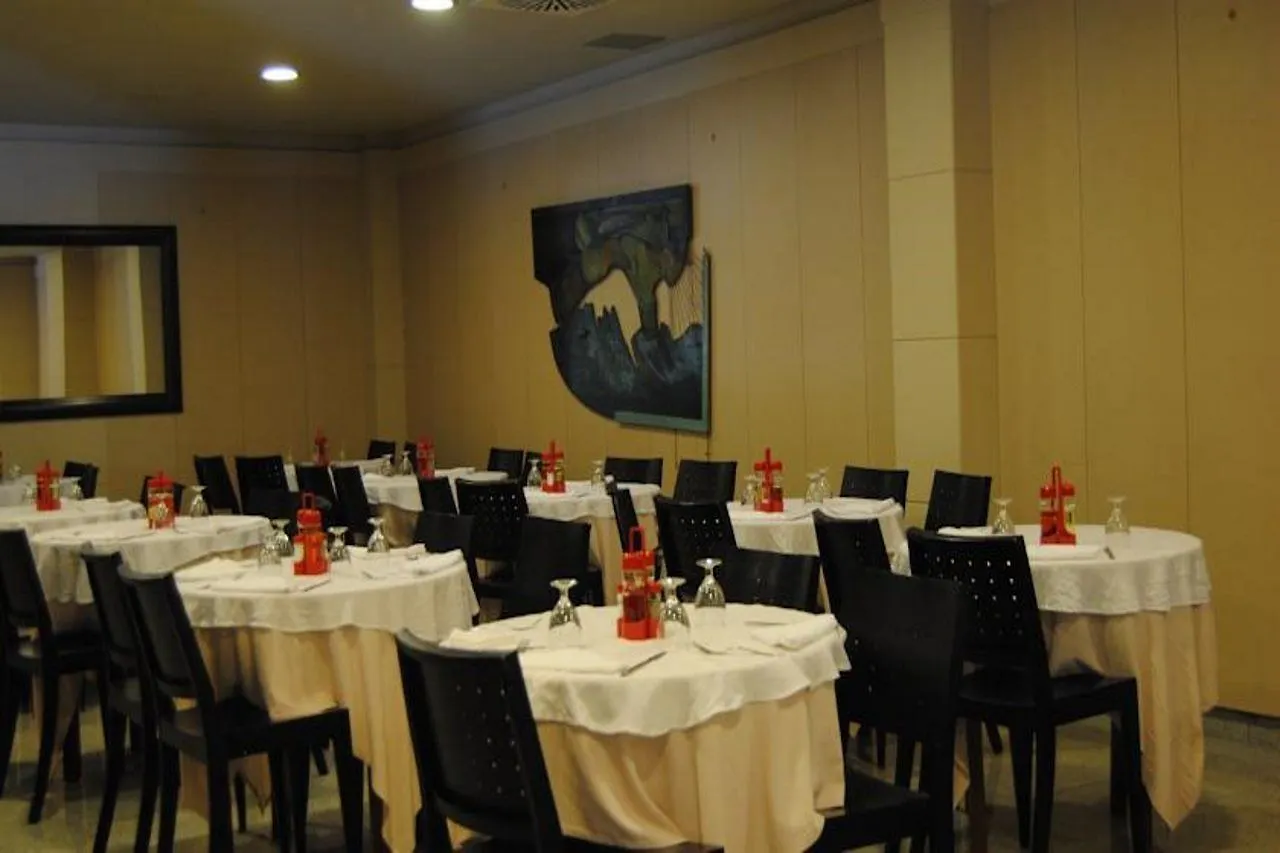Hotel California Garden Salou