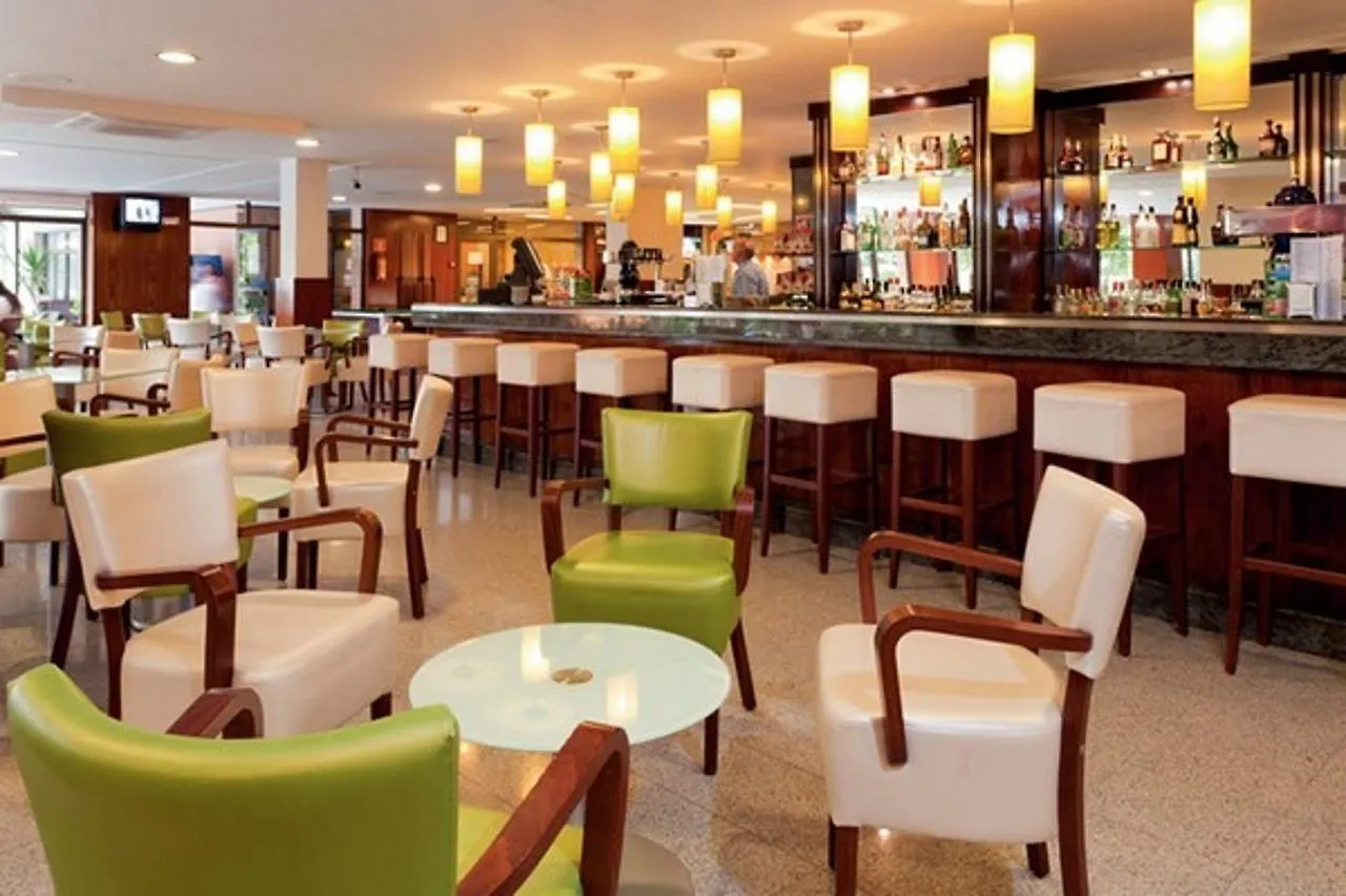 Hotel California Garden Salou
